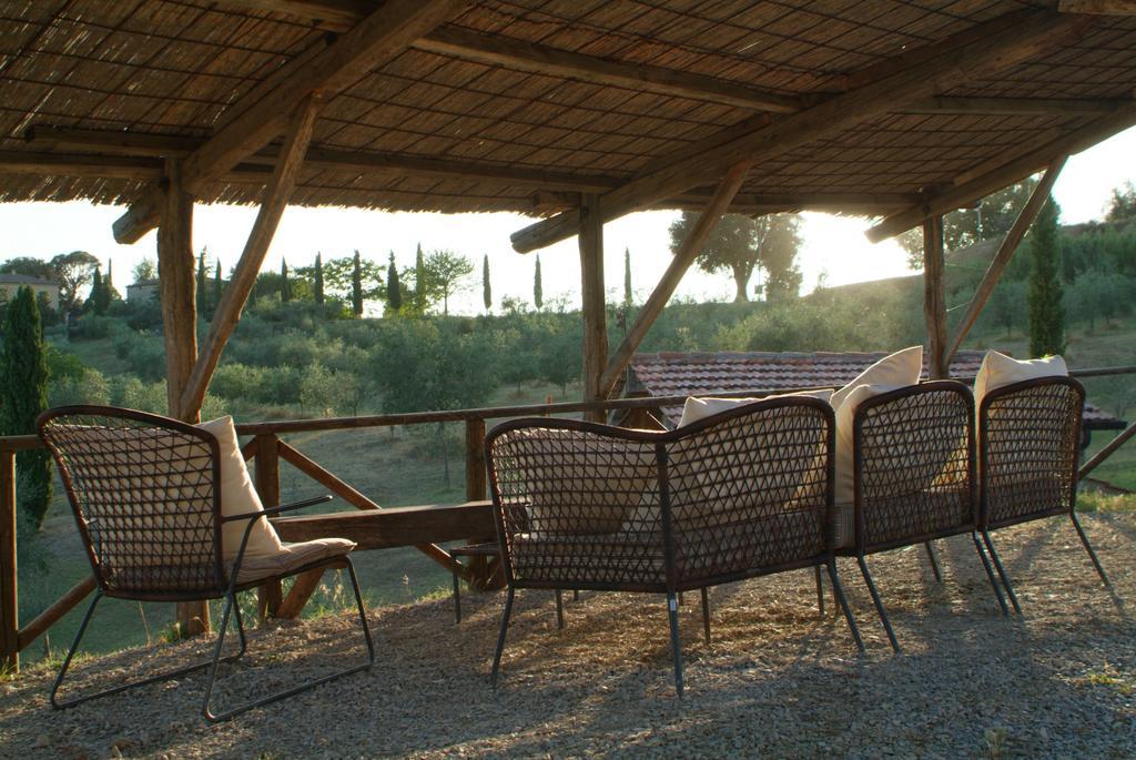 Agriturismo Podere Alberese Asciano Exteriér fotografie