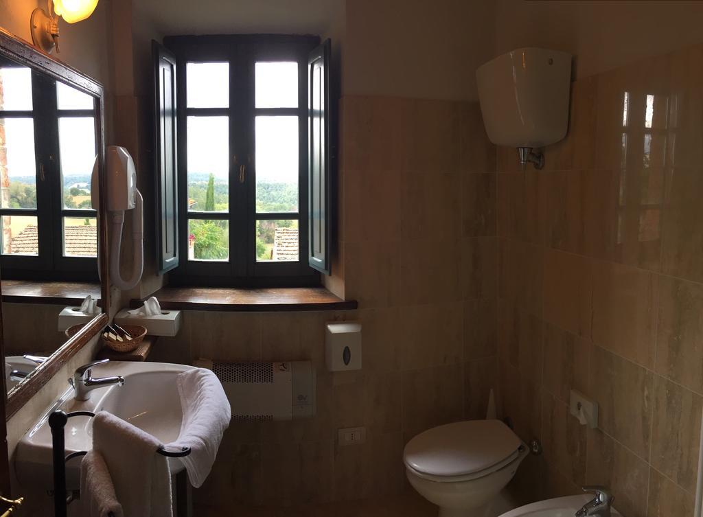 Agriturismo Podere Alberese Asciano Exteriér fotografie